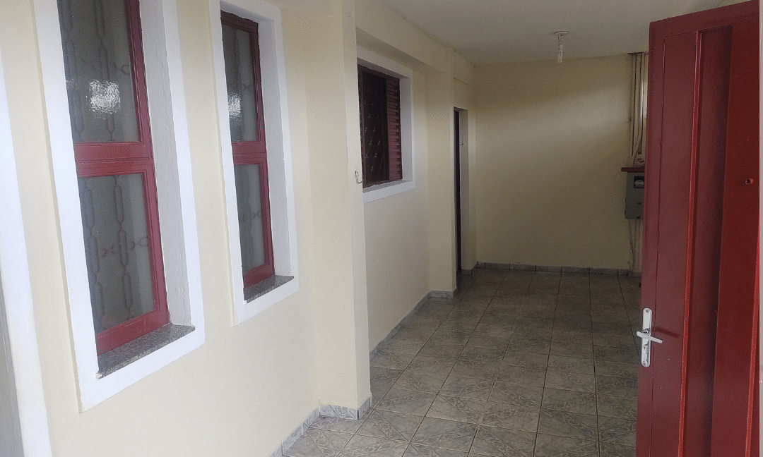 Casa para locação no Pq Miguelito 2