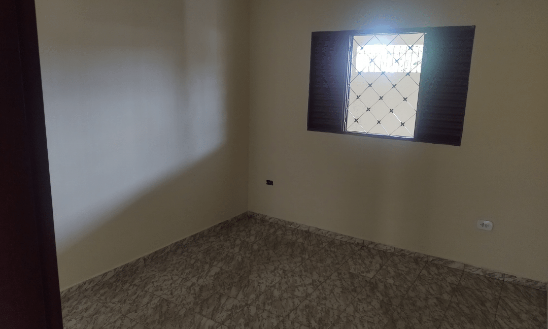 Casa para locação no Pq Miguelito 4