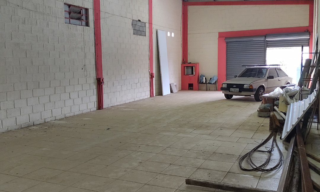 Barracão comercial na Vila Braga 2