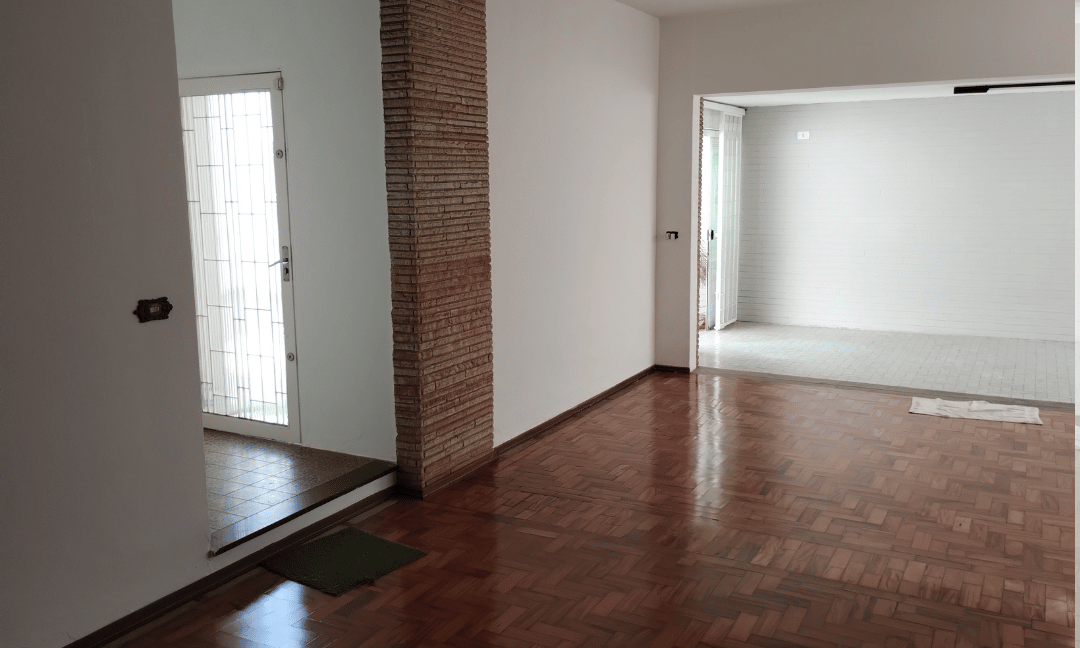 Ponto comercial na Capitão Silva Borges 2